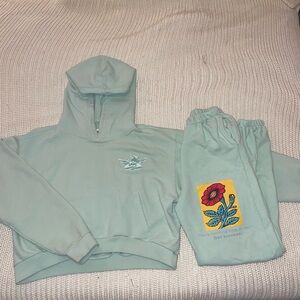 Boys Lie brand matching set. One size.